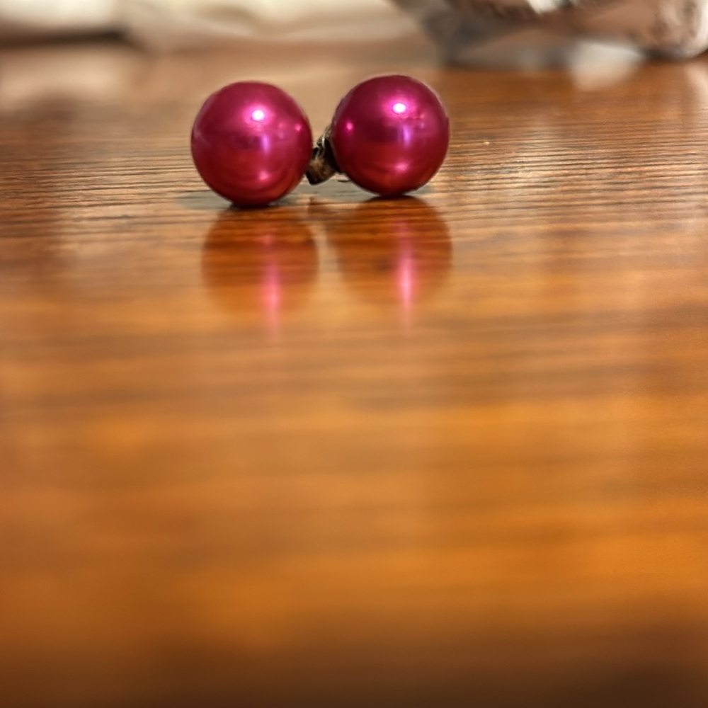Shiny Pink Faux Pearl